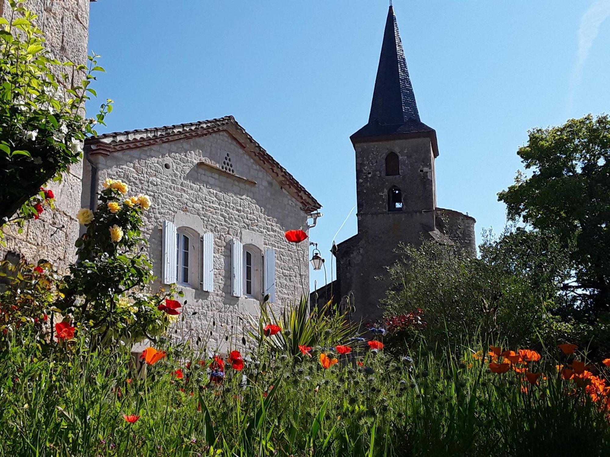 Bastida De Beata Bed and Breakfast Noailles  Eksteriør billede