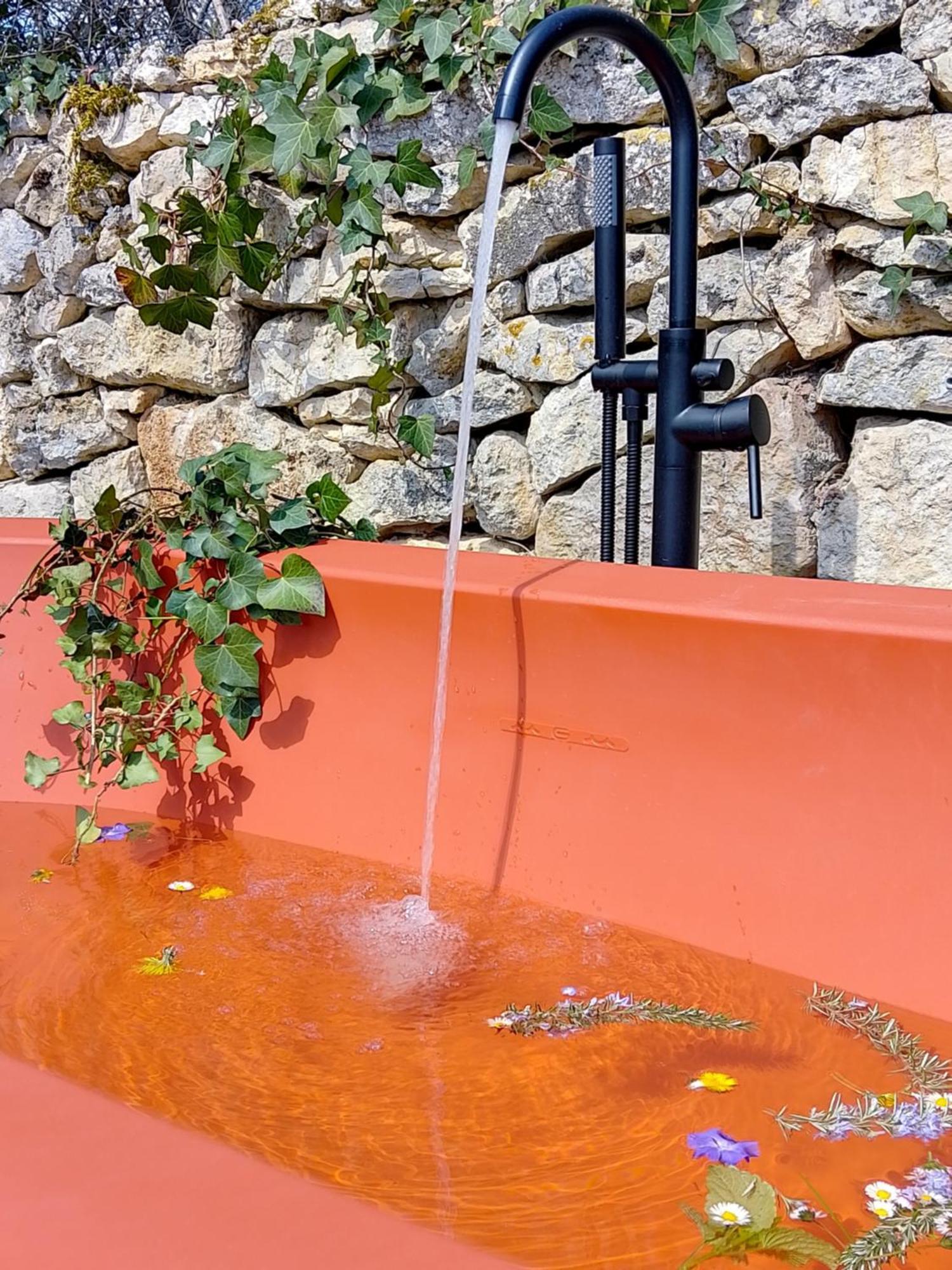 Bastida De Beata Bed and Breakfast Noailles  Eksteriør billede